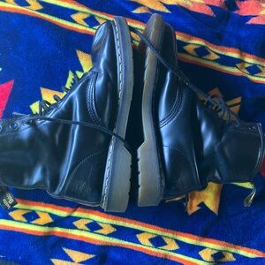 Unisex US size 10 1460 Doc Martens Black